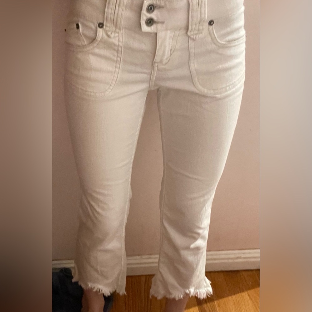 Vintage Y2K YMI City of Angels White Low Rise Crop Jeans